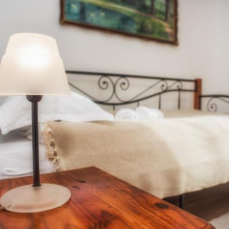 Tri Mudraca Inn Karanac 외부 사진